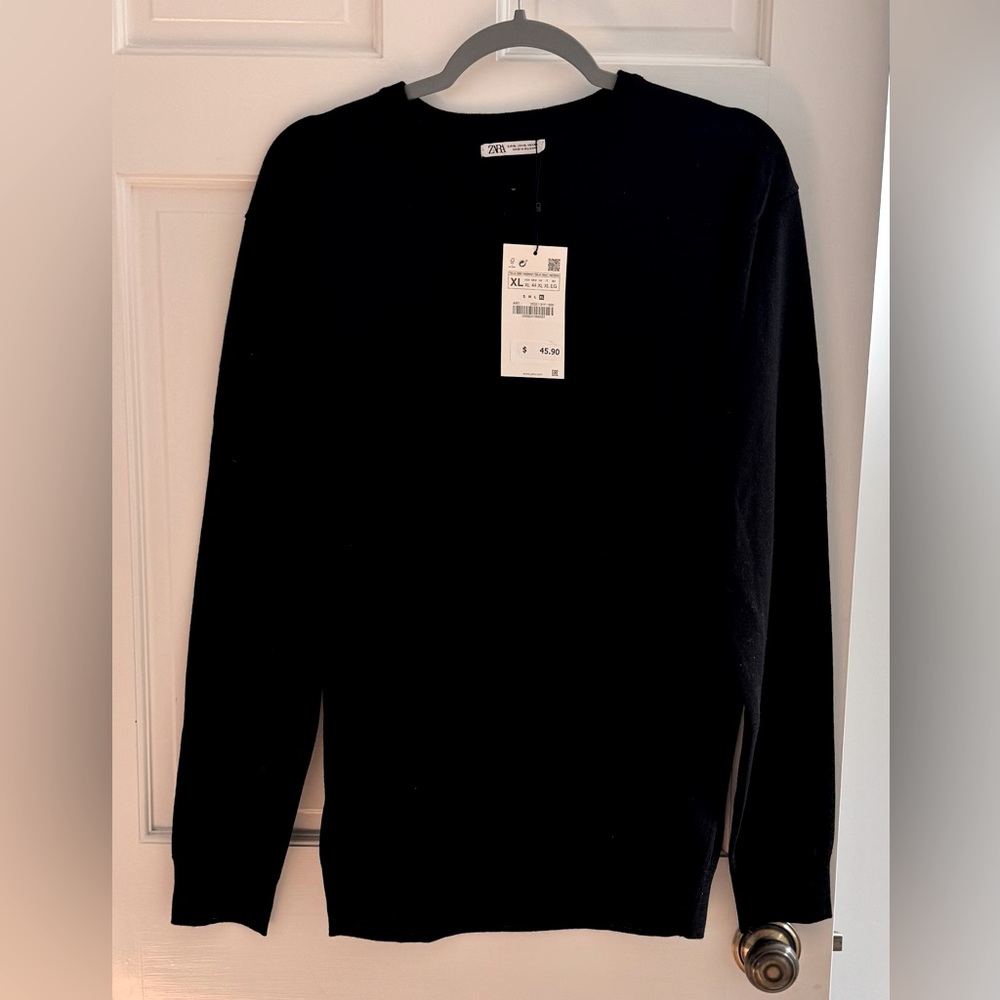 Zara NWT sweater